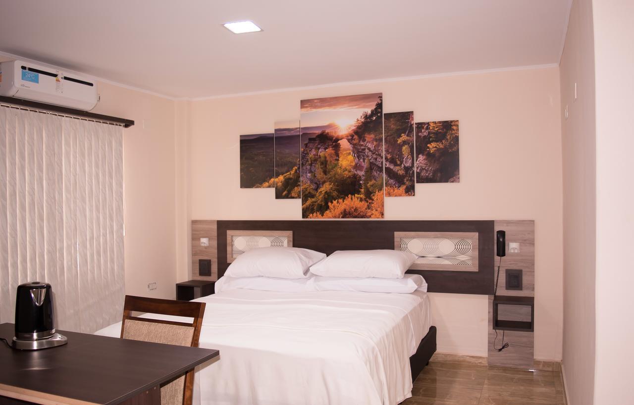 Austral Hotel Dos de Mayo Extérieur photo